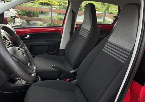 Volkswagen up! cena 31900 przebieg: 36000, rok produkcji 2018 z Poddębice małe 379
